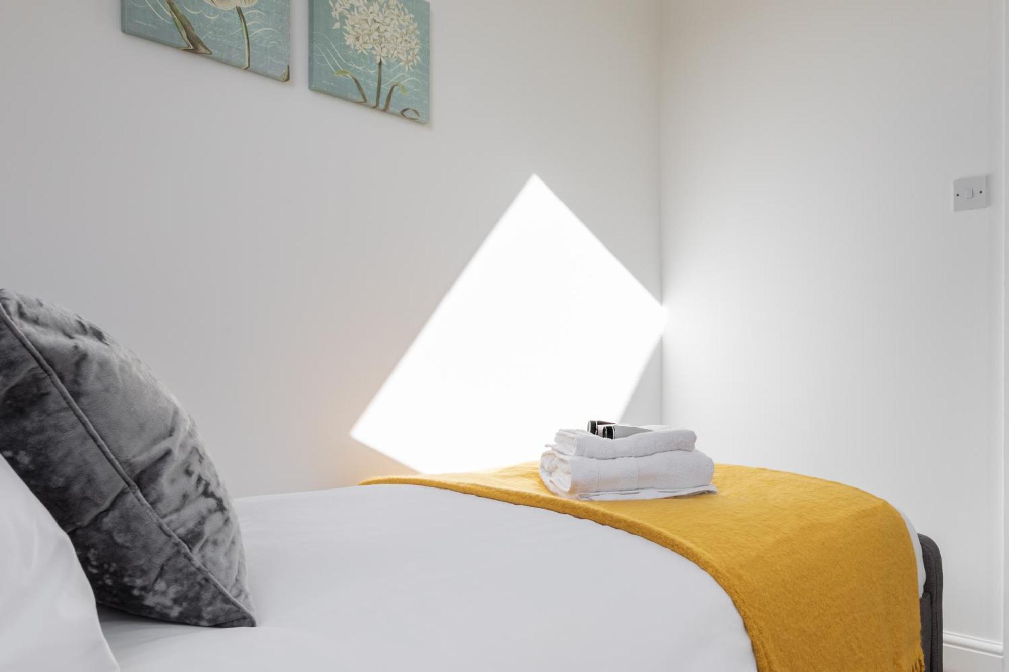 Castle Reach Apartment Colchester Phòng bức ảnh